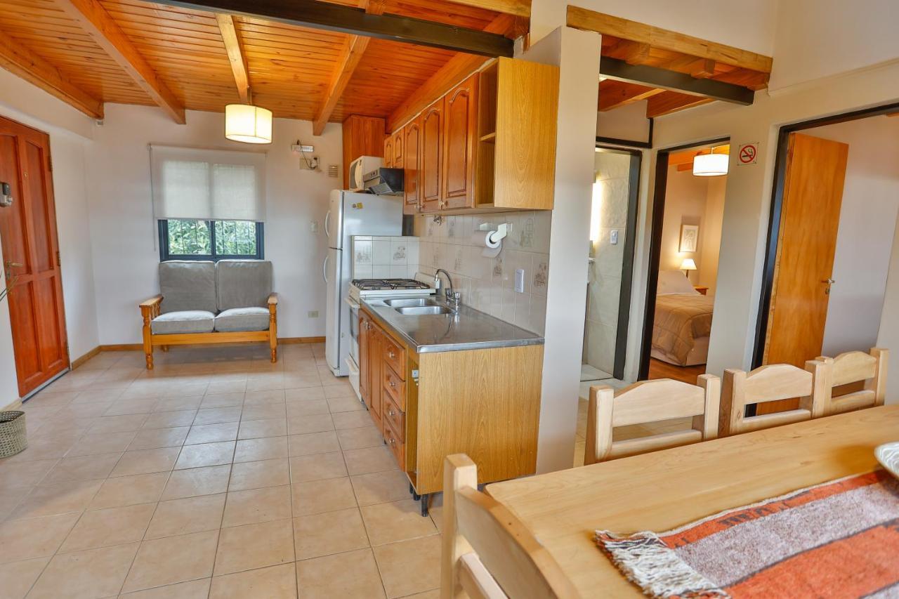 Complejo Quillaipe Apart Suite San Carlos de Bariloche Luaran gambar
